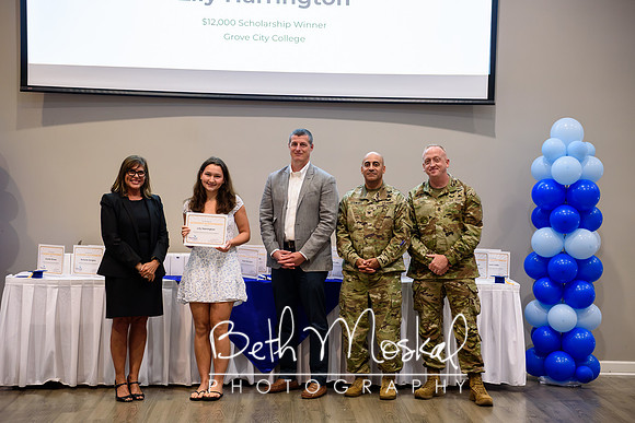 LR_BMP_4523