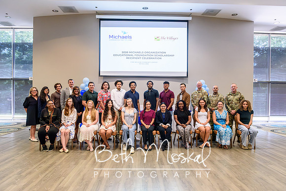 LR_BMP_4611