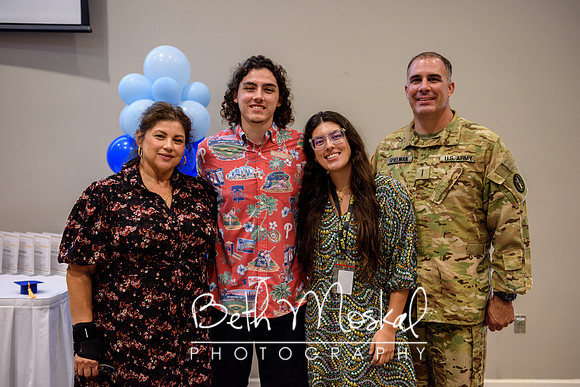 LR_BMP_4627