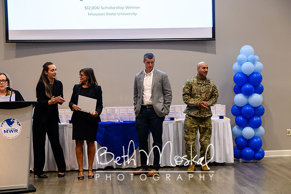 LR_BMP_5016