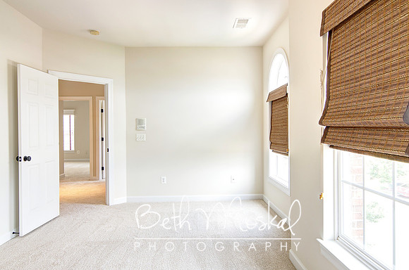 LR_4811_2_3 LR