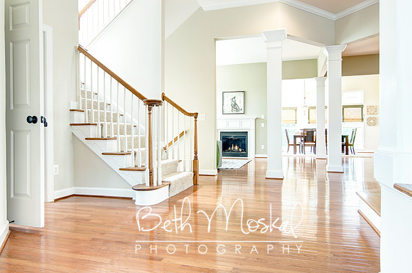 LR_4592_3_4 LR